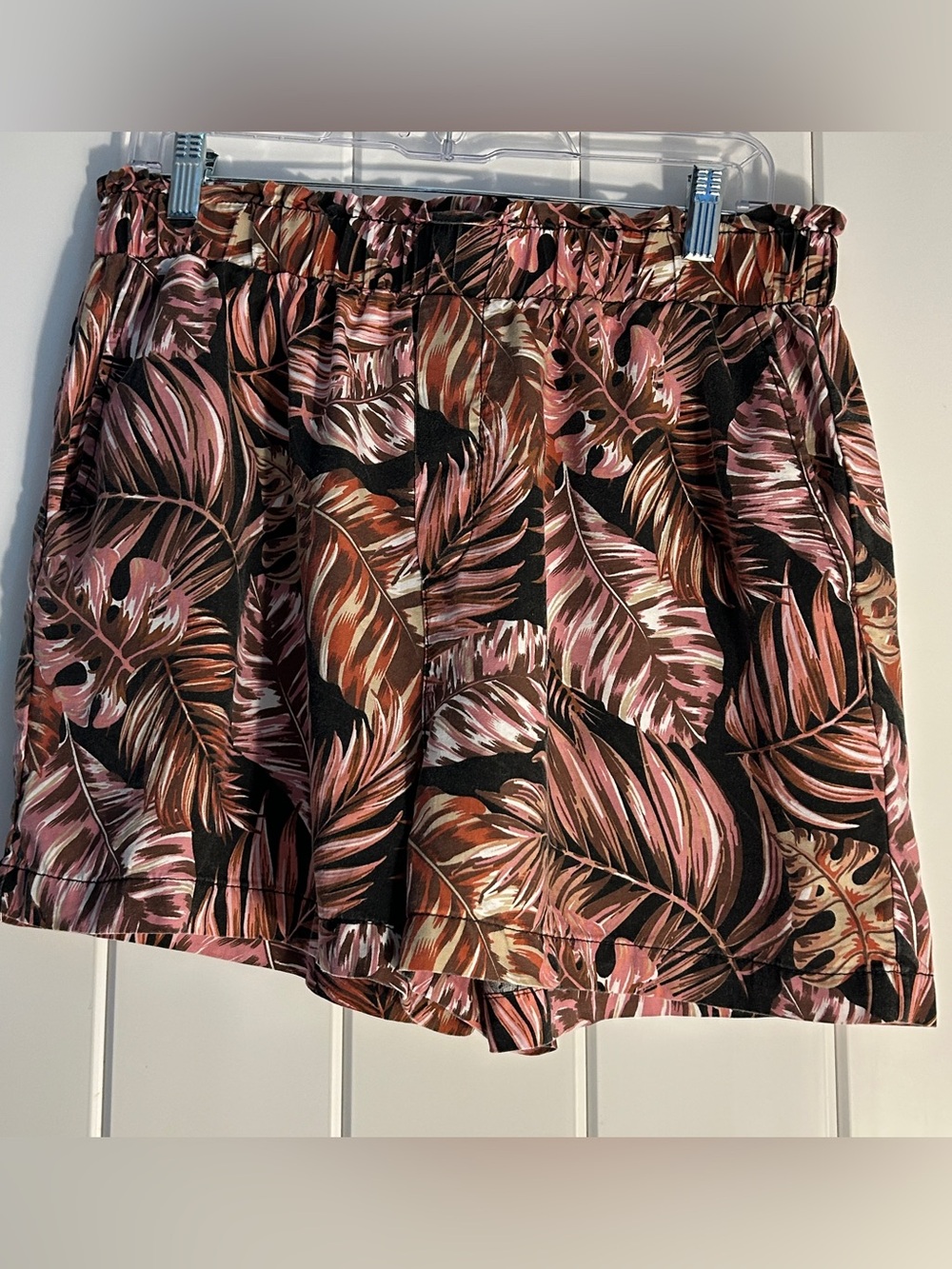 Jane + Delancey L shorts Tropical Leaf women’s large